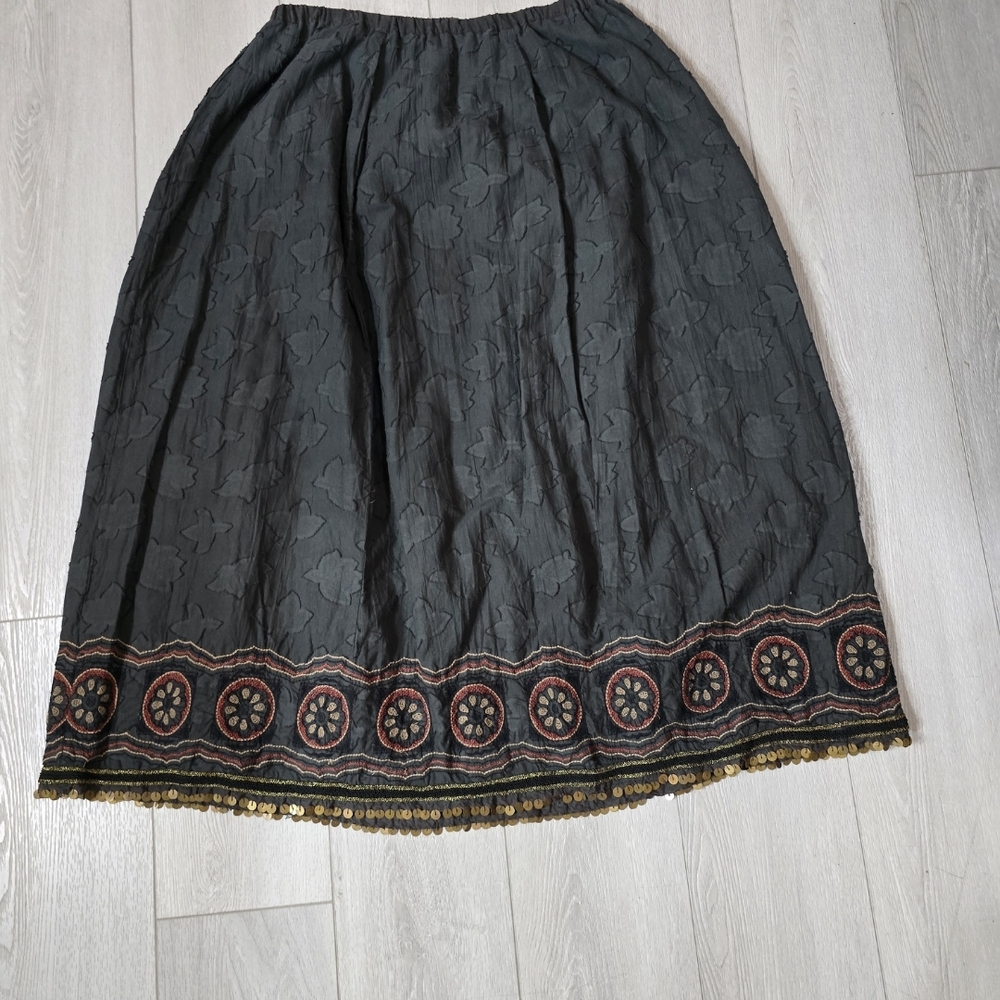 Chico's Gray Maxi A-Line Skirt with Embroidered Detail Chico Size 3